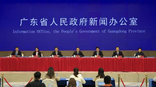 广东为什么要下大决心建设全民终身学习体系?