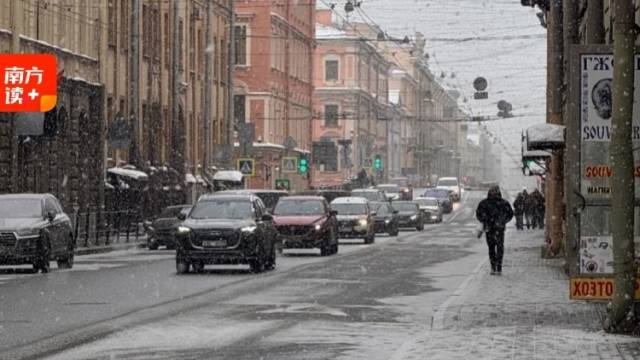 俄乌冲突四周年：“高消耗”拉锯战与谈判桌上的漫长困局