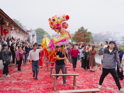 龙跃凳阵，灯照福年——兴宁文东村上灯+系列民俗活动圆满举行