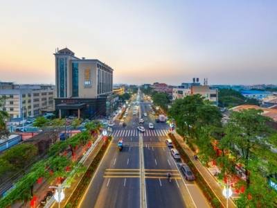 视频｜榄核镇党委书记李君：以四个“全”奋力攻坚，让发展再上新台阶