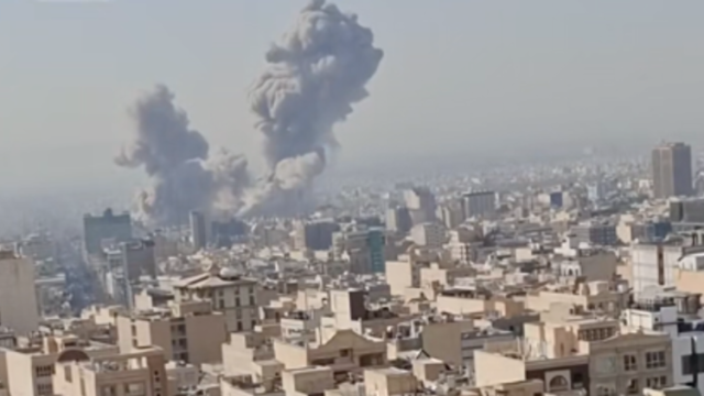 美以袭击伊朗，中东战火将走向何方？专家解读