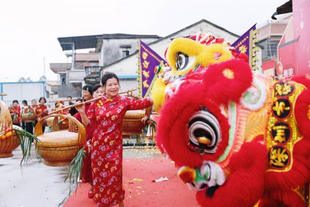 同和村的“闹元宵”大型活动连办数十年，已经是远近闻名的民俗文化IP。
