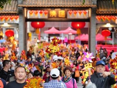 新春走基层｜四百年行通济，流动的烟火岭南盛会