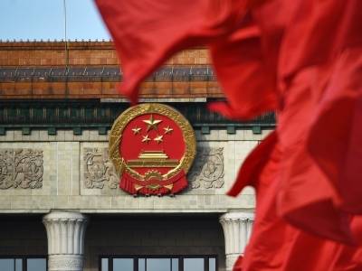 经济日报社论：跃马扬鞭奔向壮阔前程