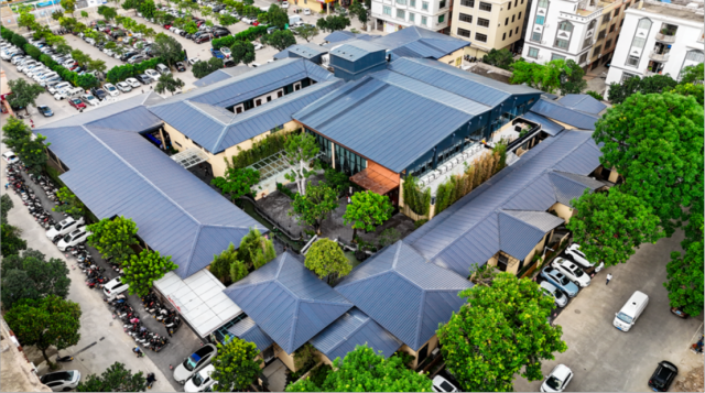 南排村南兴小区花卉园林美食街（海润合院）