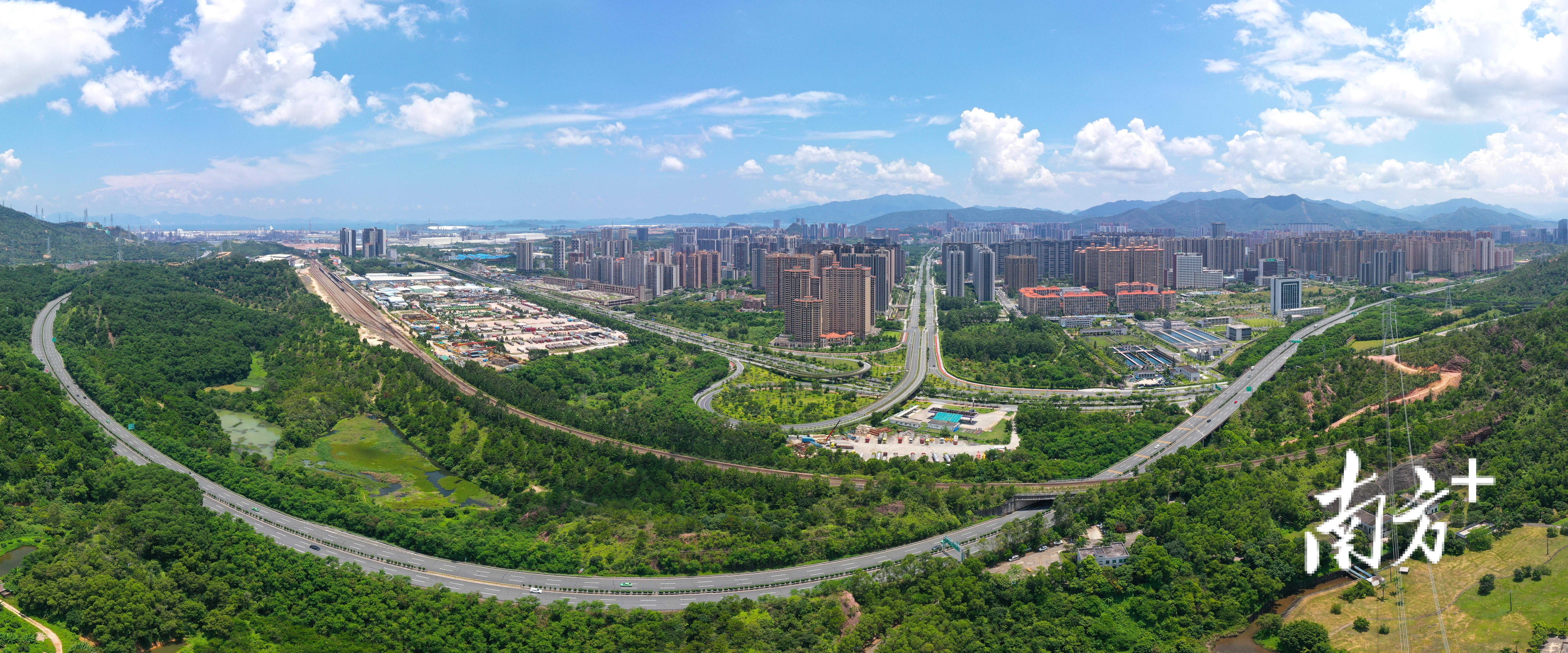 南方+ 梁维春 拍摄