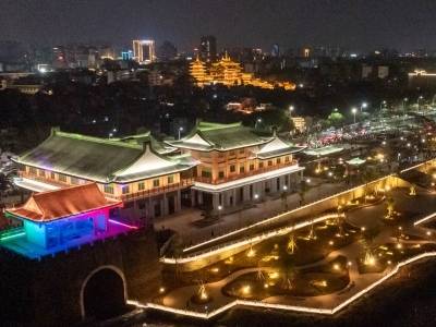 广东省委书记黄坤明邀请记者到揭阳拍古城美景