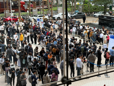 从聊天到干活：AI圈新宠 “龙虾”走红，意味着什么？｜两会热词