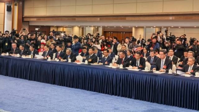 从广东代表团“开放日”看到广东范儿