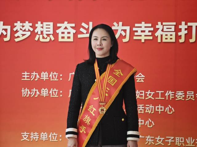 陈雪琴是创新发展领头雁，为家乡学子带来人工智能时代的就业“入场券”。