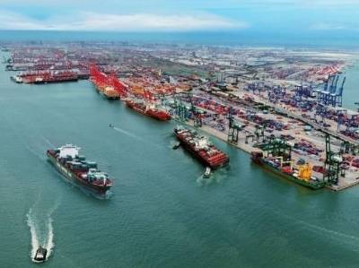 王毅谈经济全球化：脱钩断链最终将反噬其身