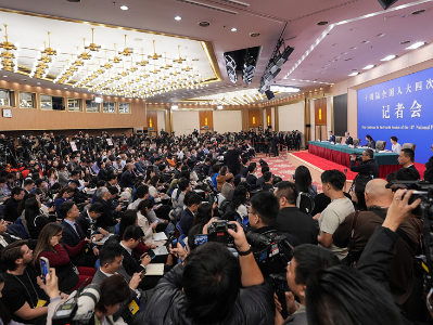 王毅：重振联合国，维护联合国，壮大联合国