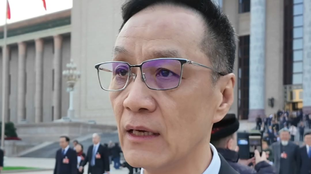 全国政协委员冯远征：我是广东女婿，很喜欢这一改革开放的前沿