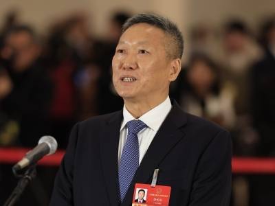 走上“代表通道”，他点赞广东是创业热土