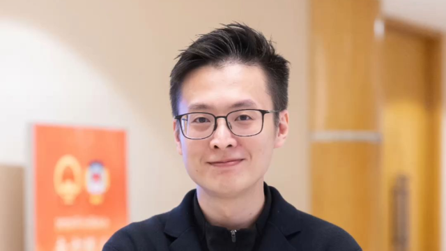 “代表通道”上，李长东为什么回忆起这次“踩坑”？｜聊点政经事