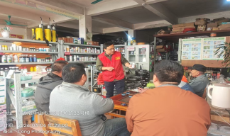 轻骑兵到农资经销部开展农资储备、销售等调研