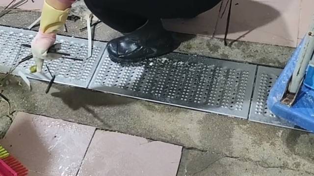 广东餐饮具抽检44批次不合格，记者回访部分涉事消毒企业仍见卫生问题