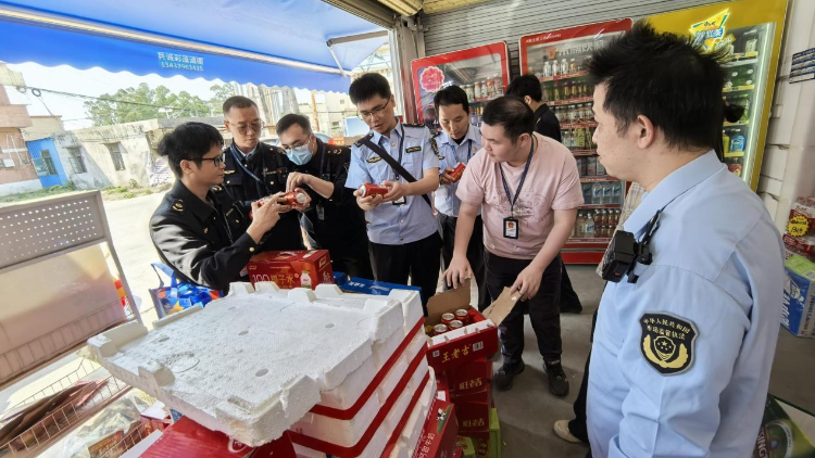 3·15调查追踪丨茂南、电白开展专项整治，查扣涉案山寨饮料111箱