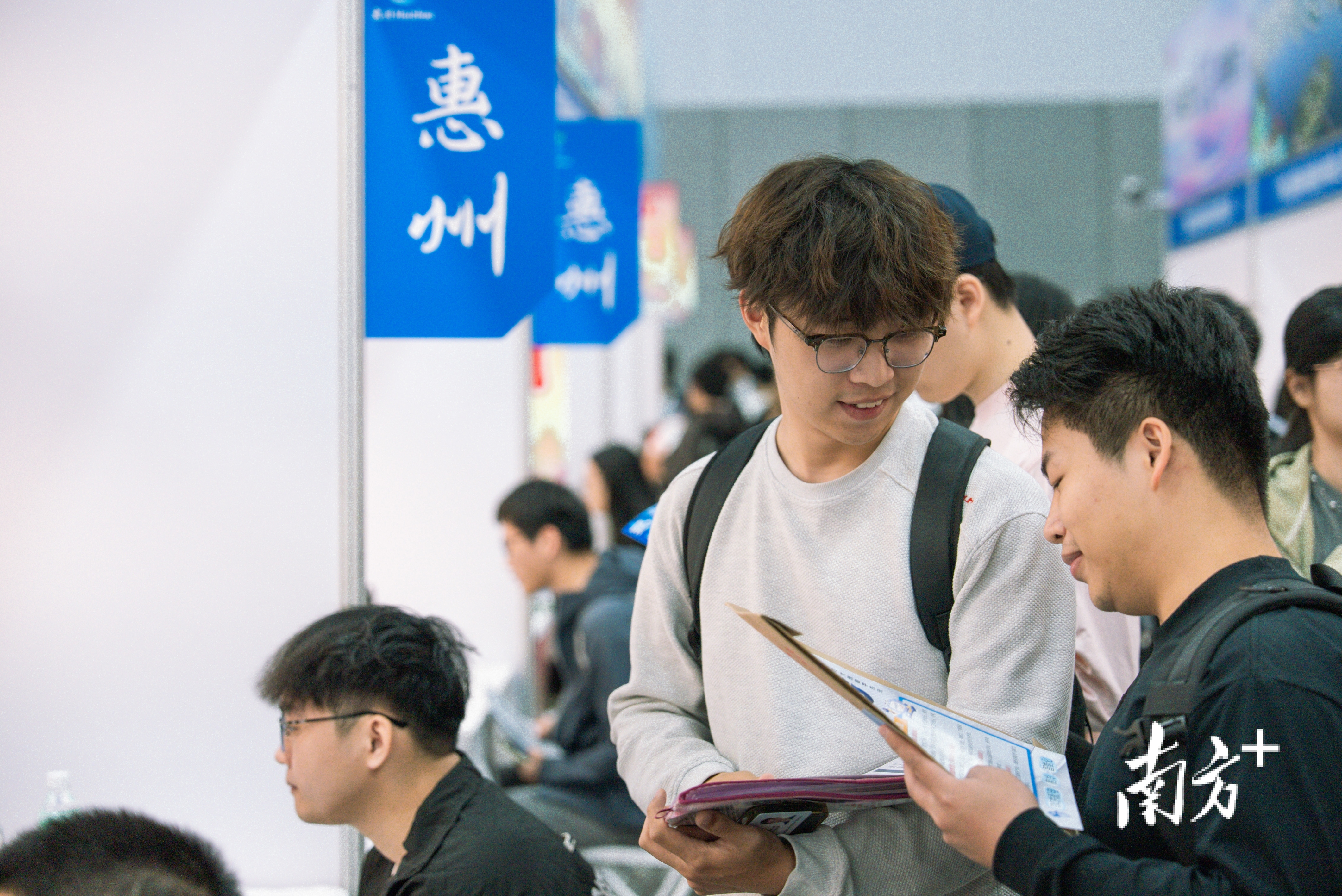 无  南方+ 王昌辉 拍摄