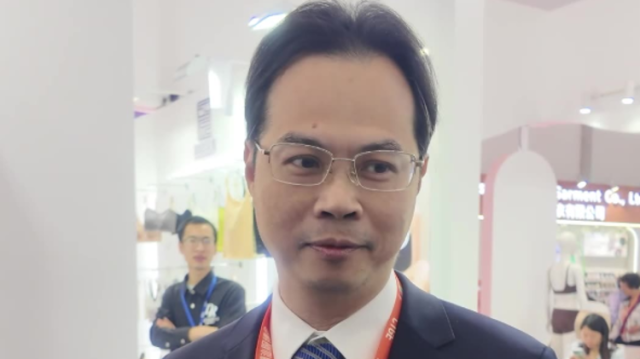 “欢迎大家来潮阳共同发展”！潮阳区委书记尤朝东打call带货