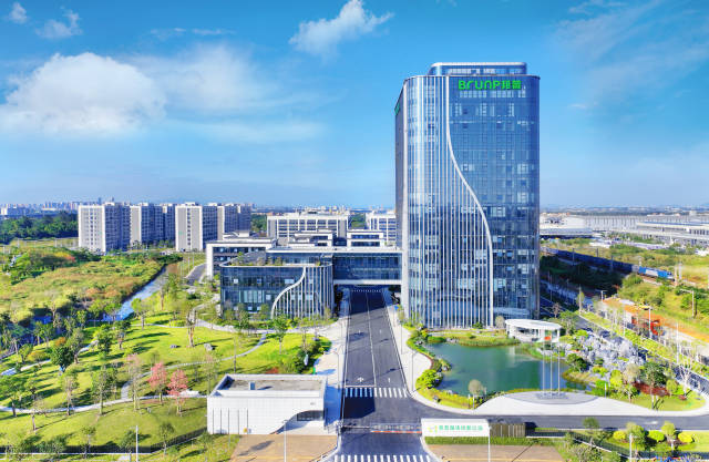 位于三水工业园区的邦普循环创新总部。三水将全力打造“好园区”，让“产业容器”变成“城市作品”。