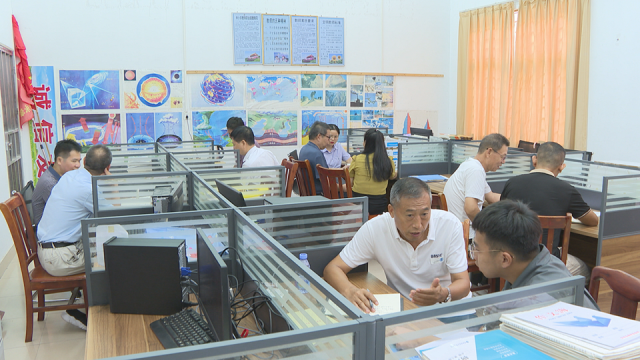 教师“传帮带”让有限的优质资源产生乘数效应