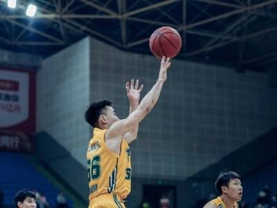 河源队得分后卫李初科：顿佢！顿佢！捍卫荣耀丨粤BA·撑河源