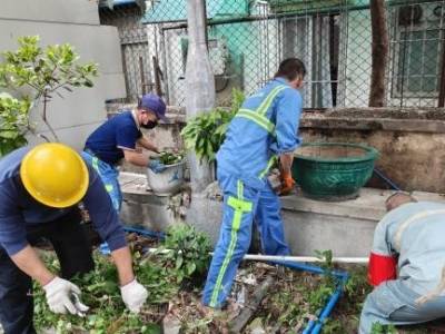 黄花岗街东环社区开展“三个一”爱国卫生运动