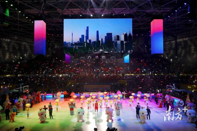 开幕式现场。南方+记者 姚志豪 郑新洽 张令 摄