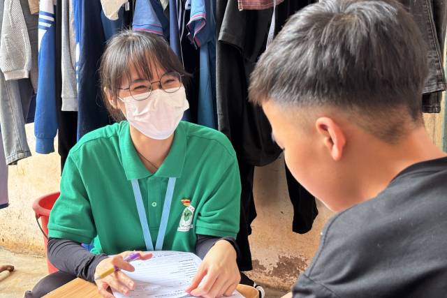 党员志愿者家访入户