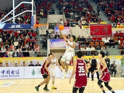 公益看台、文明集市……粤BA汕头赛区的文明风景→