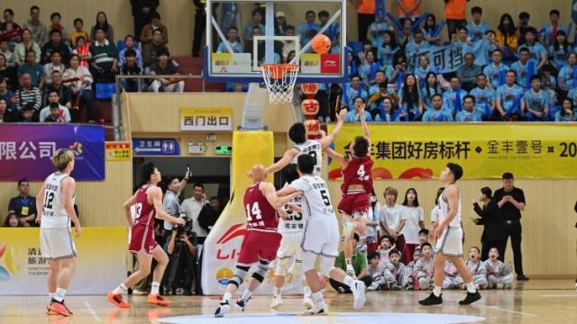 粤BA首轮常规赛事9场比赛同时开打