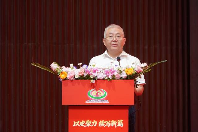 广东省饲料行业协会会长蒋宗勇研究员