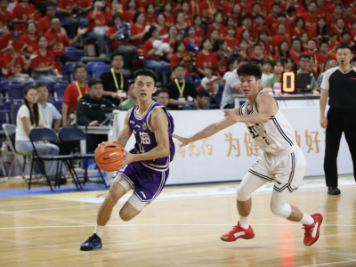 @阿珠阿江：比完拼桌啊！友谊第一、宵夜第二