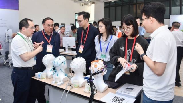 脑机接口如何落地？汕头搭建产学研合作桥梁
