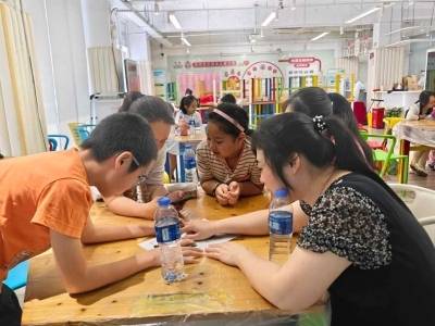 如何盘活社区耕地？福海稔田社区举行亲子座谈会