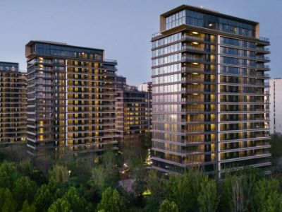 融创2025年业绩喜忧参半丨冷眼看财报