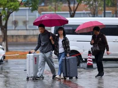 暴雨强对流连击！广州11区雷雨大风黄色预警生效
