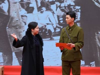 “中国是不可征服的——宋庆龄与中国人民抗日战争暨世界反法西斯战争”图片展在十九路军陵园开幕