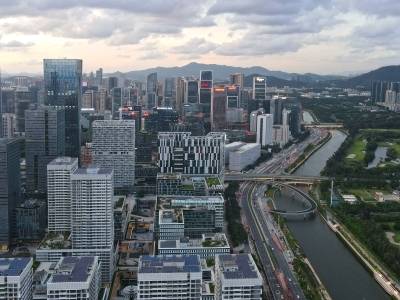 新突破！全国首个万卡级全栈自主可控智算集群点亮