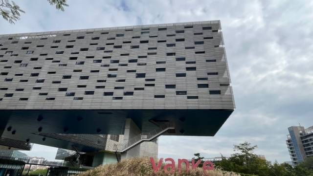 万科2025年营收2334亿元，2026年聚焦化险和发展