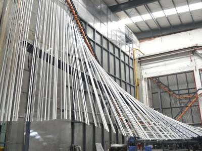 深读｜一夜跳涨千元，中东惊雷击中铝业神经