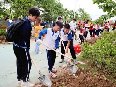 “植”此青绿、共话未来！粤港澳青少年交流活动在南沙横沥举办