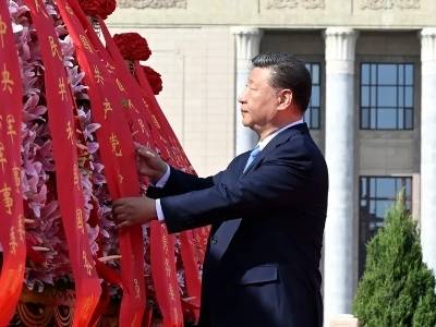 （近观中国）清明祭英烈，习近平心中“最闪亮的坐标”