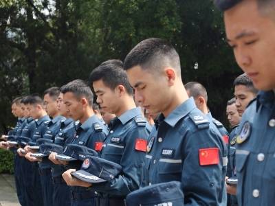 海警执法员追寻先烈足迹，汲取前行力量