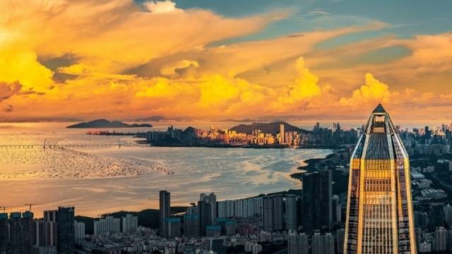 节日坚守抢工期，深圳重点工程建设进度拉满