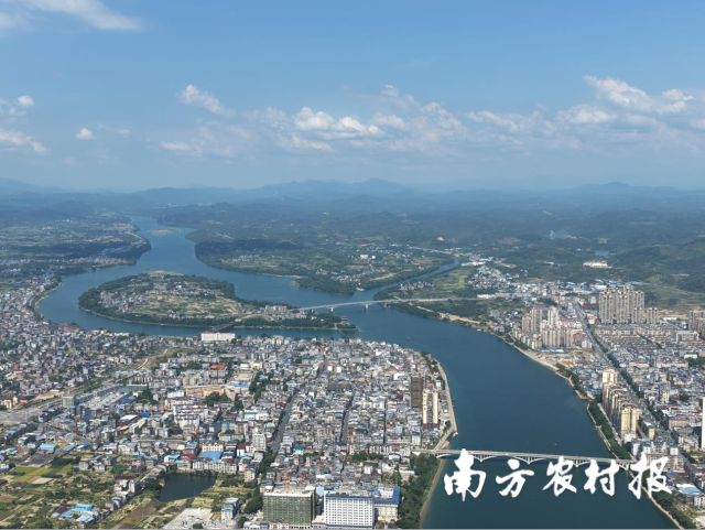 融安县城航拍图。 谭凯兴 摄