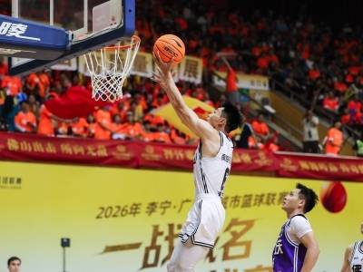 特写｜他打得了粤BA，还会“龙船漂移”