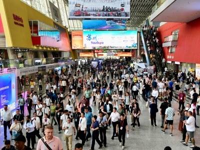 第139届广交会开幕！机器人、无人机“爆品”抢先看