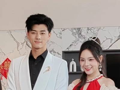 短剧里的“爹妈”们：高片酬传说之外，AI寒潮下的真实生存